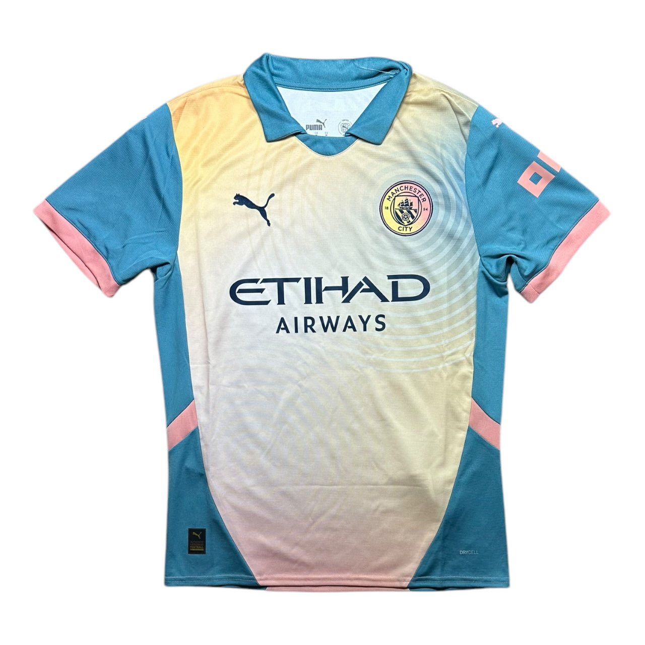 Manchester City Football Shirt 2024/2025 ‘Definitely City’ Fourth (M)