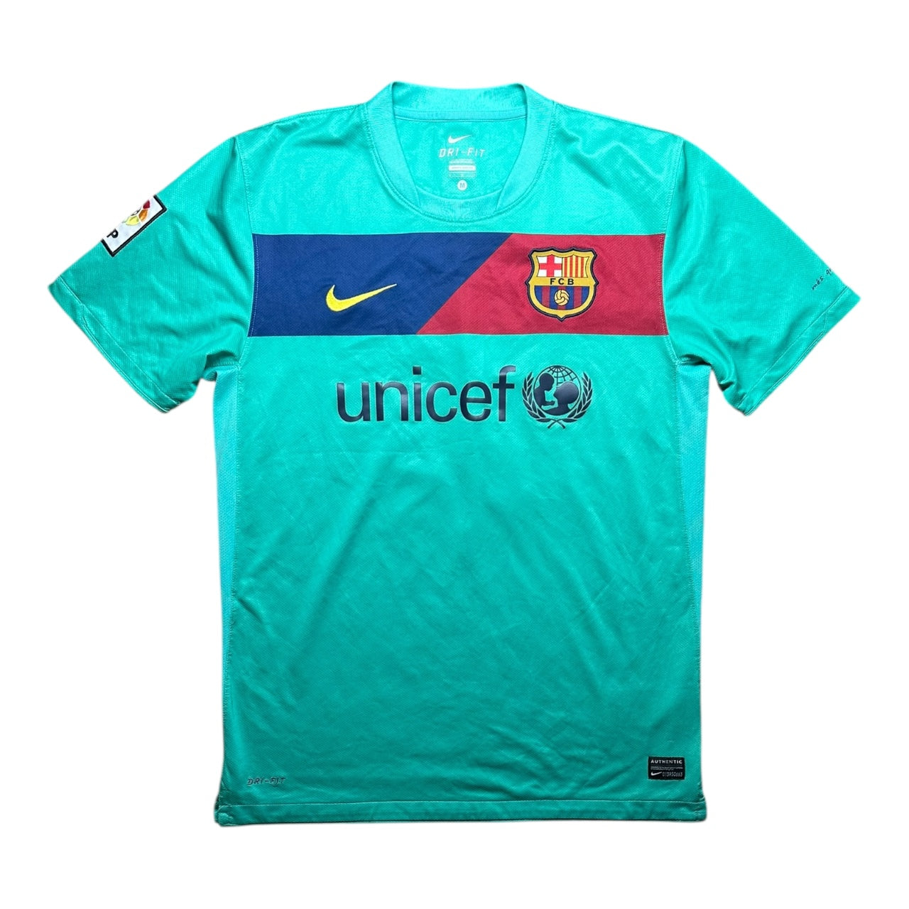 Barcelona Football Shirt 2010/2011 Away Xavi 6 (M)