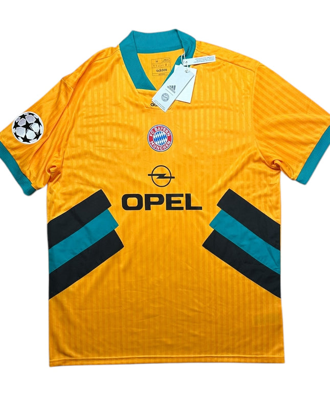 Bayern Munich Football Shirt 2022/2023 ‘Icon’ Shirt Kane 9 UCL (M)