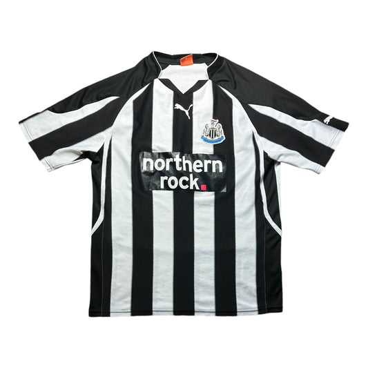 Newcastle Football Shirt 2010/2011 Home (L)