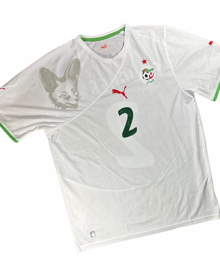 Algeria 2010/2011 Home Football Shirt Bougherra (2)